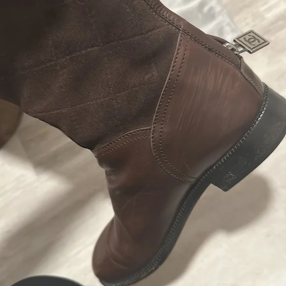Vintage Chanel Riding boots. - Picture 5 of 17